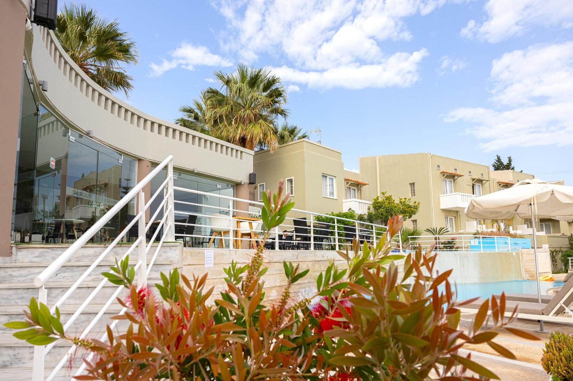 Pelagia Bay 酒店